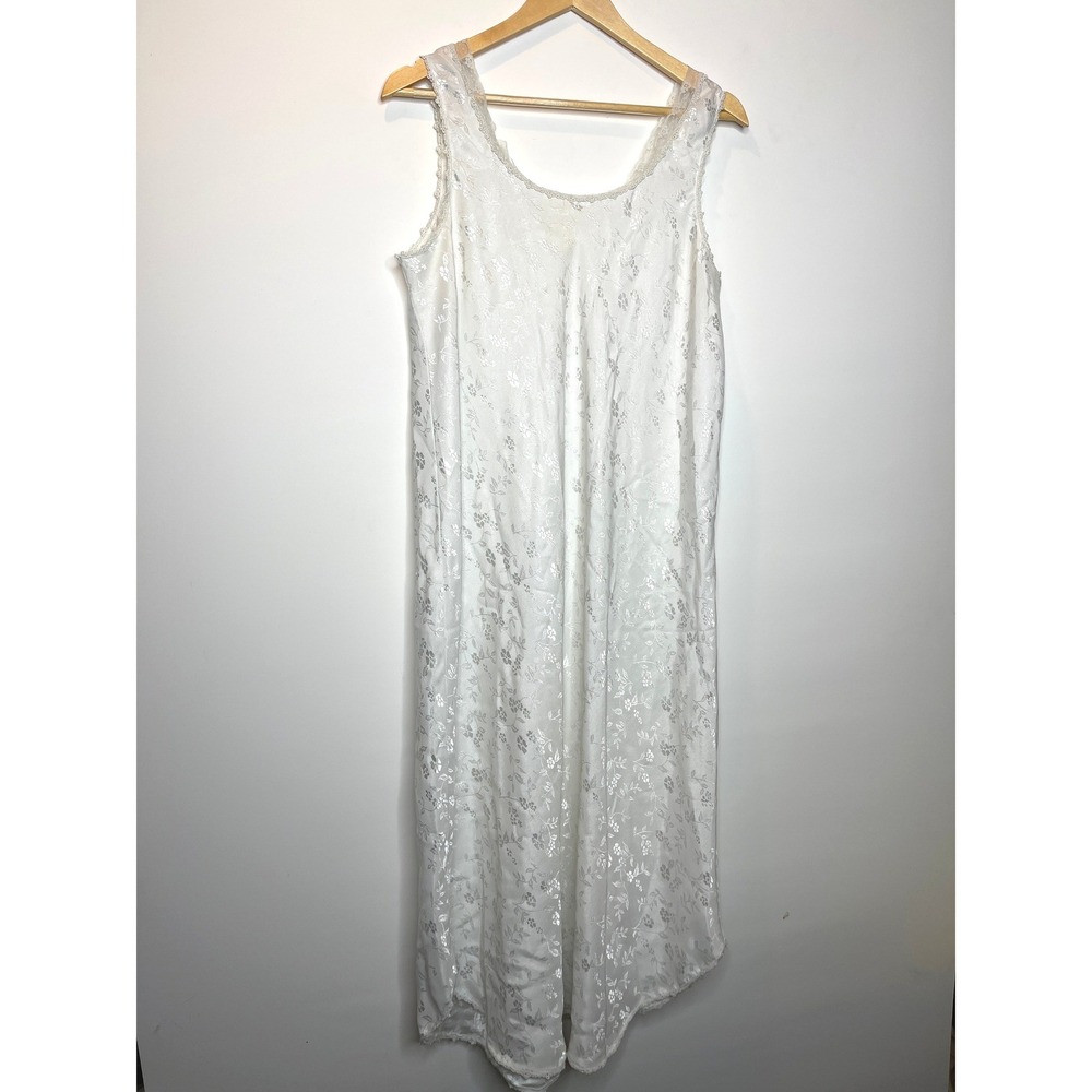 Vintage White Floral Bridal Slip Dress Nightgown Lingerie